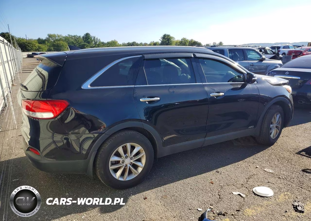 2018 Kia Sorento Lx VIN:5XYPGDA33JG377377 - 3