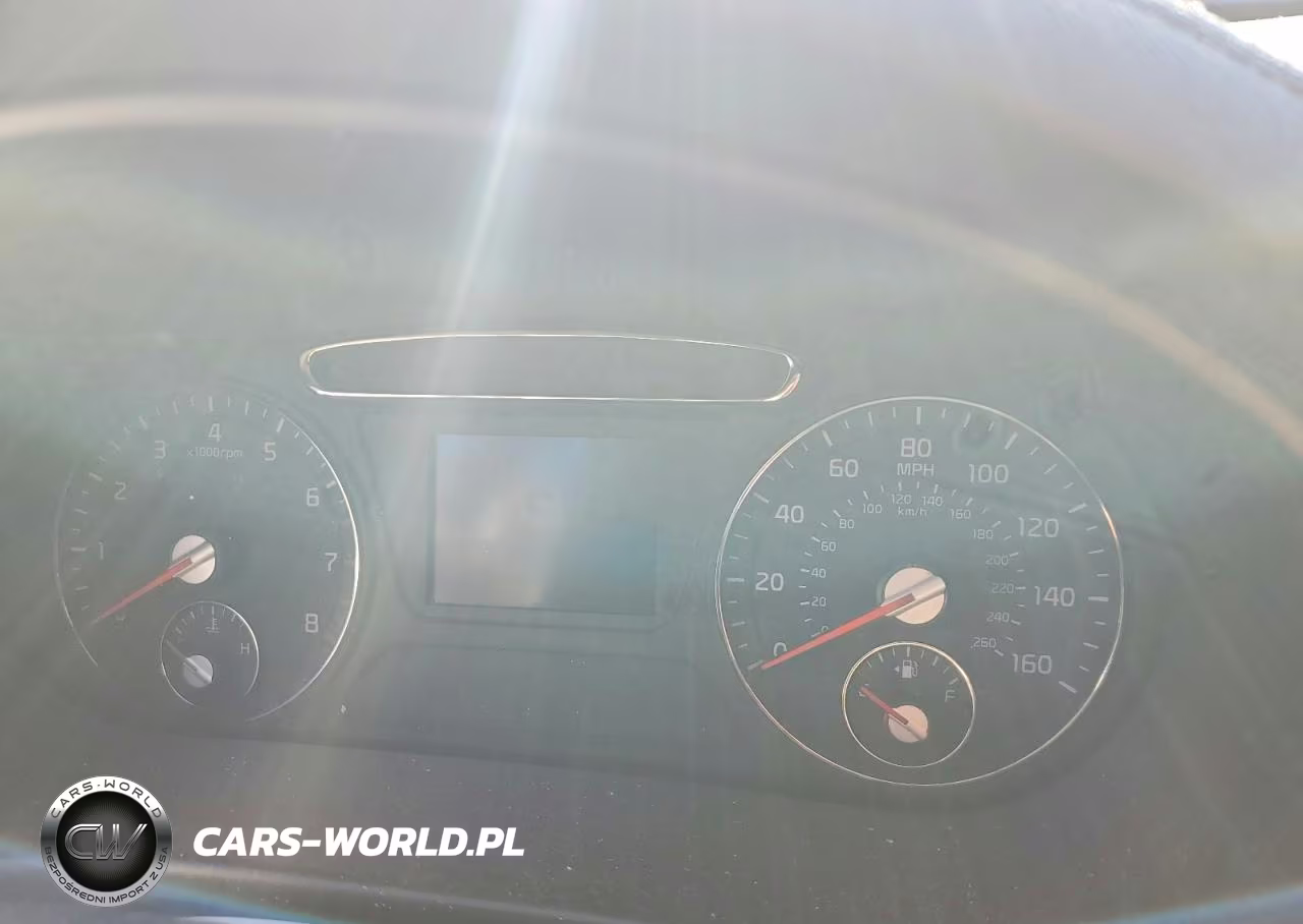2018 Kia Sorento Lx VIN:5XYPGDA33JG377377 - 9