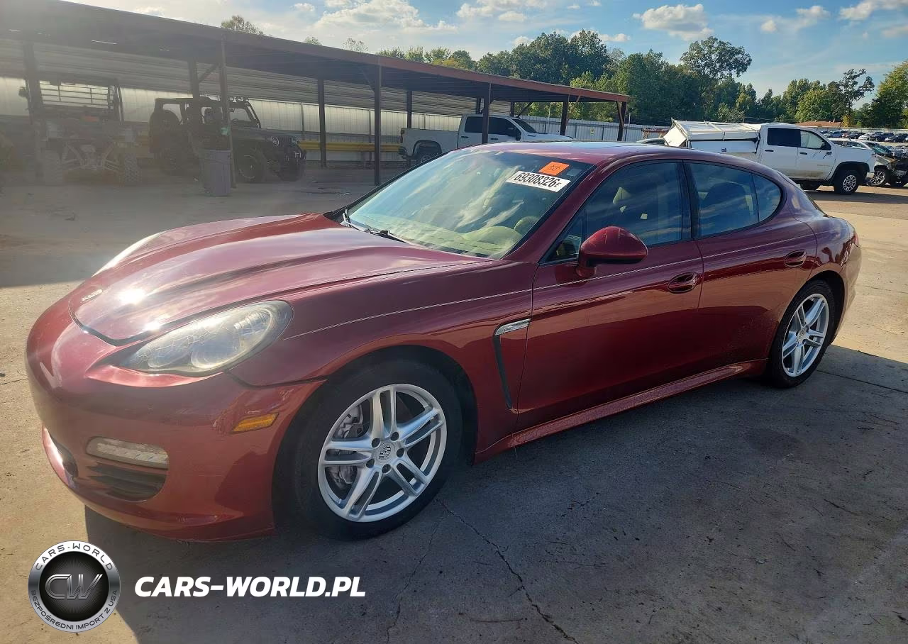 2011 Porsche Panamera Base 4D Sed
