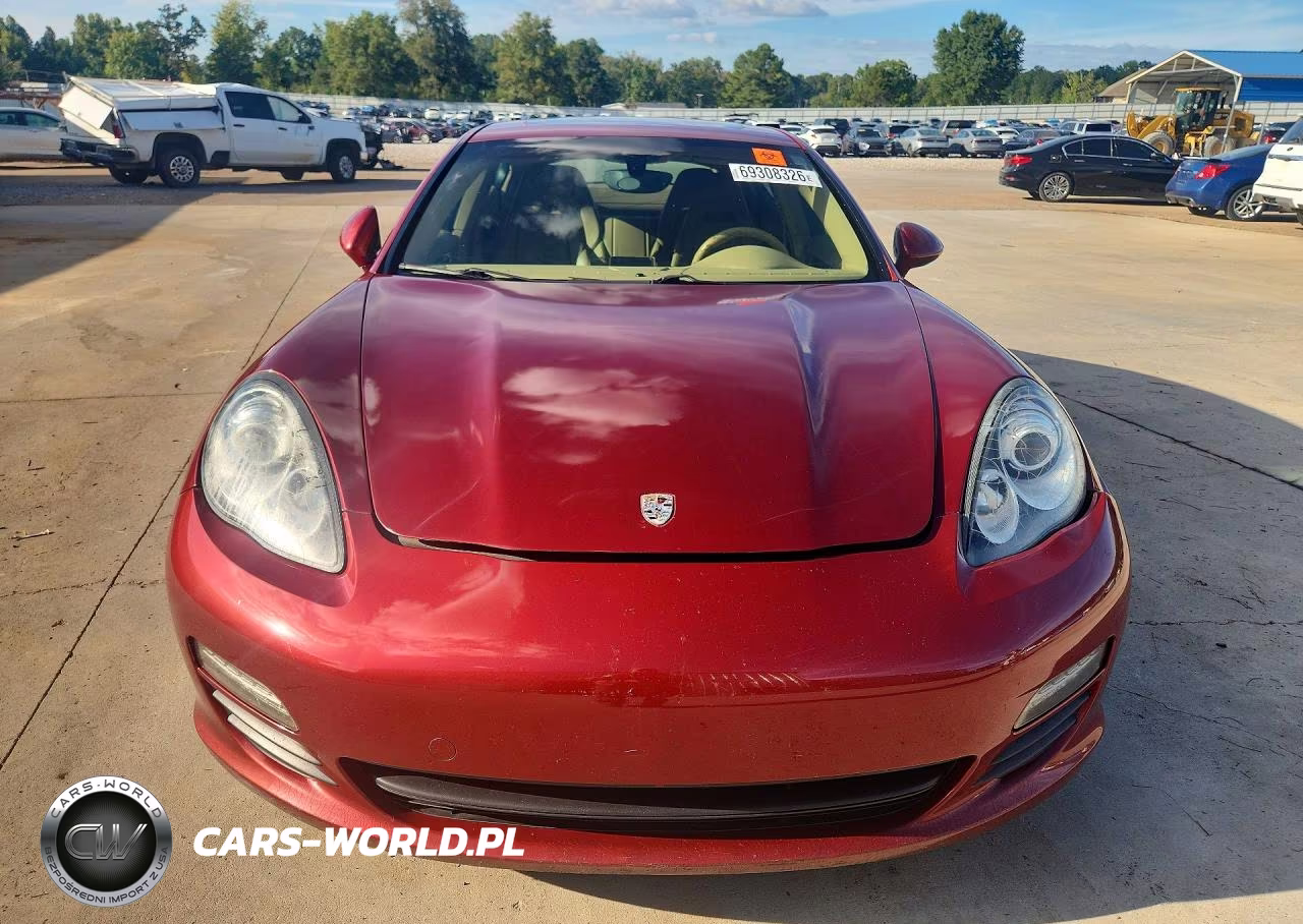 2011 Porsche Panamera Base 4D Sed VIN:WP0AA2A75BL010047 - 5