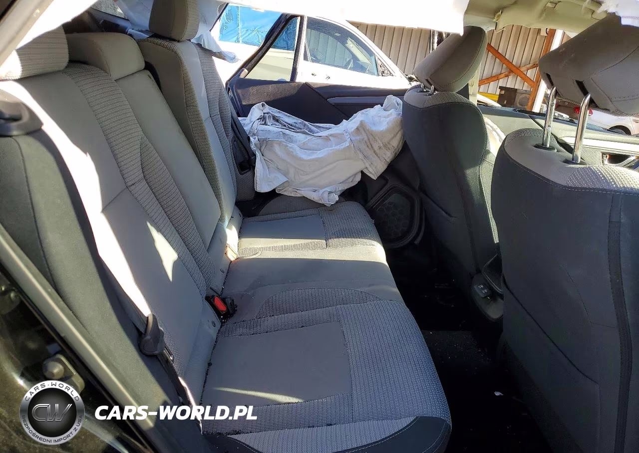2020 Subaru Outback Premium VIN:4S4BTACC0L3151124 - 10