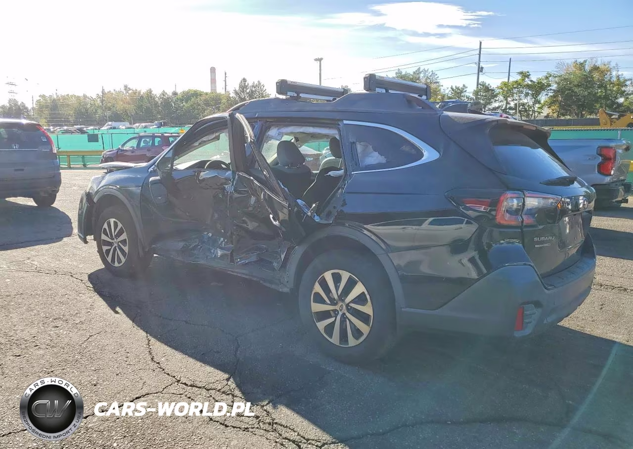 2020 Subaru Outback Premium VIN:4S4BTACC0L3151124 - 2