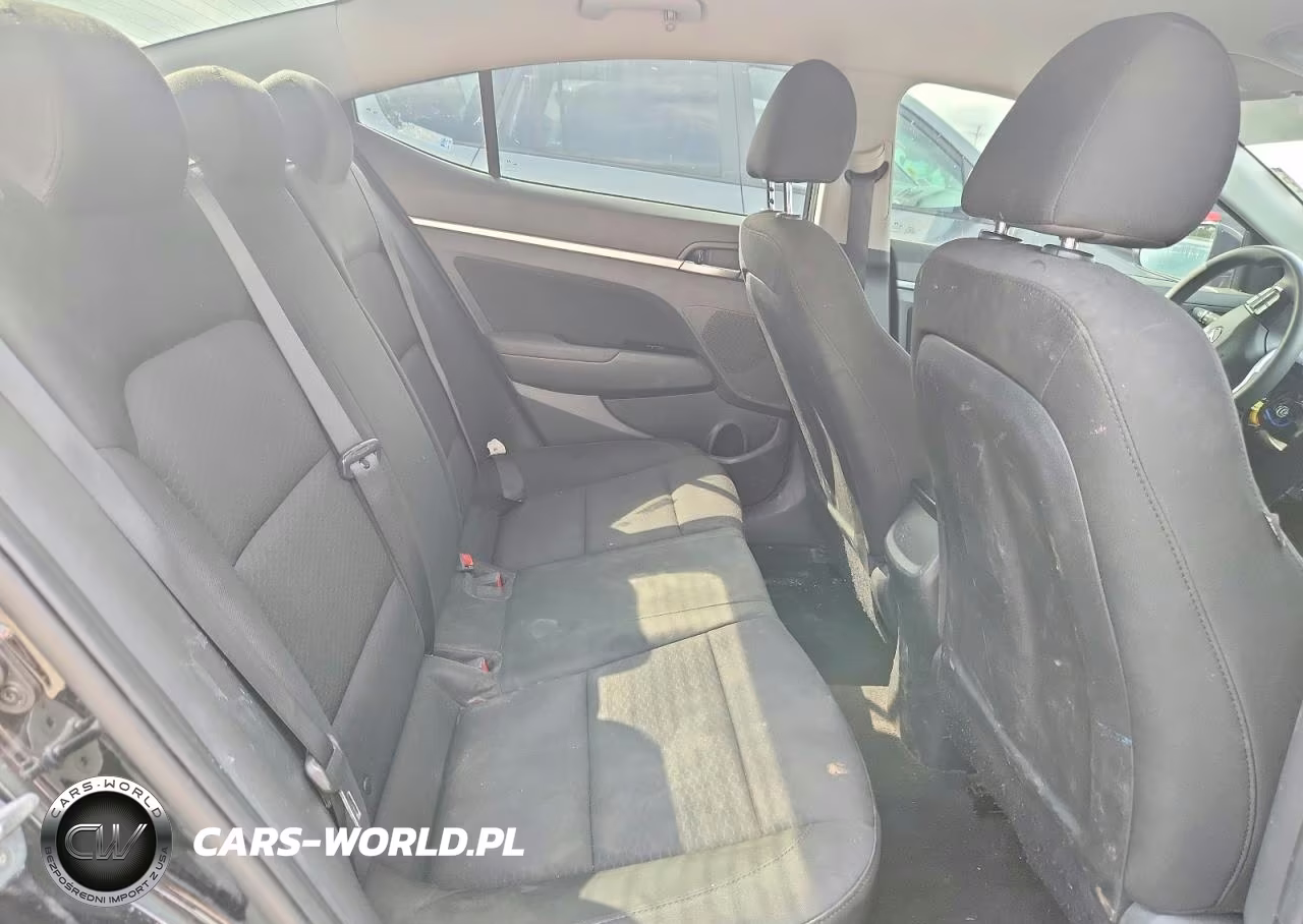 2020 Hyundai Elantra Sel VIN:5NPD84LF5LH521725 - 10