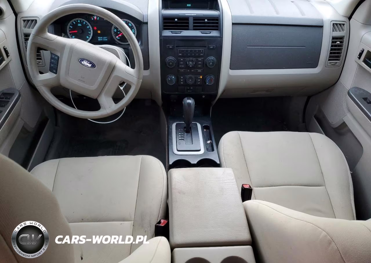2012 Ford Escape Xls VIN:1FMCU0C71CKC17460 - 8