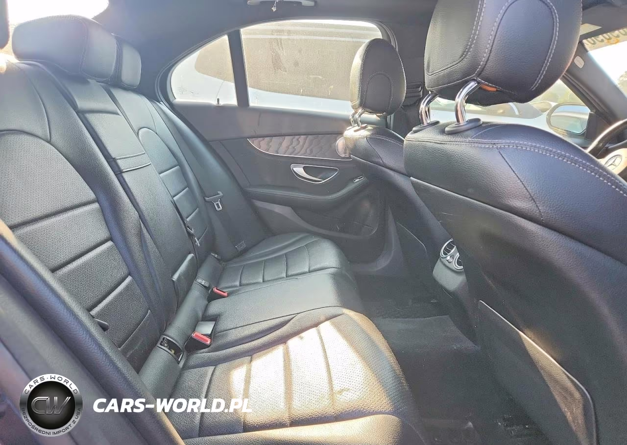 2015 Mercedes-Benz C 400 4Matic VIN:55SWF6GB5FU044474 - 10