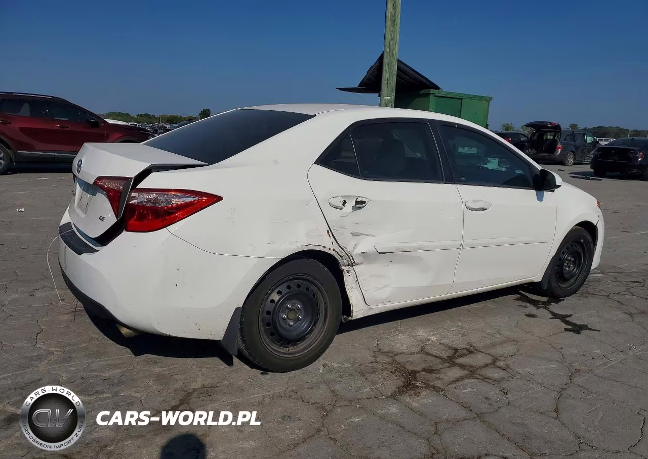 2018 Toyota Corolla Le VIN:2T1BURHE5JC985291 - 3