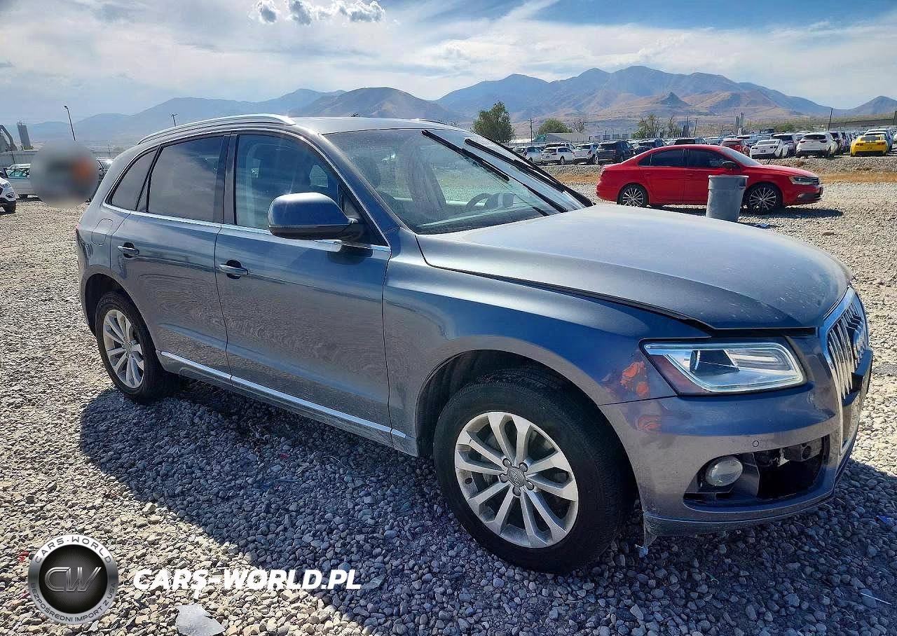 2013 Audi Q5 Premium Plus VIN:WA1LFAFP0DA099998 - 4