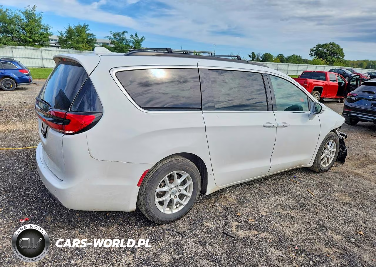 2022 Chrysler Pacifica VIN:2C4RC1BGNR147562 - 3