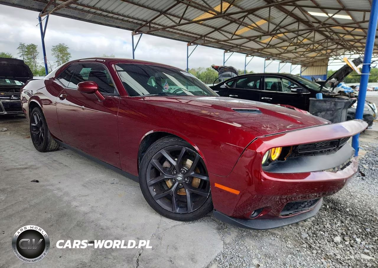 2021 Dodge Challenger Sxt VIN:2C3CDZAG2MH552364 - 4