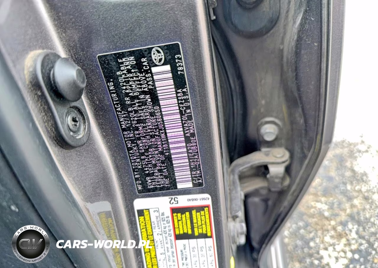 2018 Toyota Camry Se VIN:4T1B11HKXJU560650 - 10
