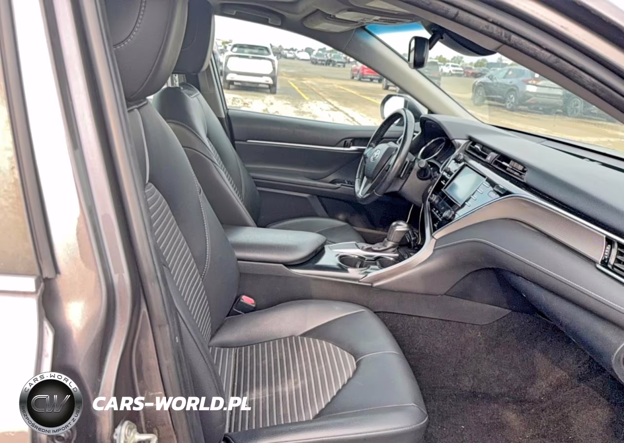 2018 Toyota Camry Se VIN:4T1B11HKXJU560650 - 5