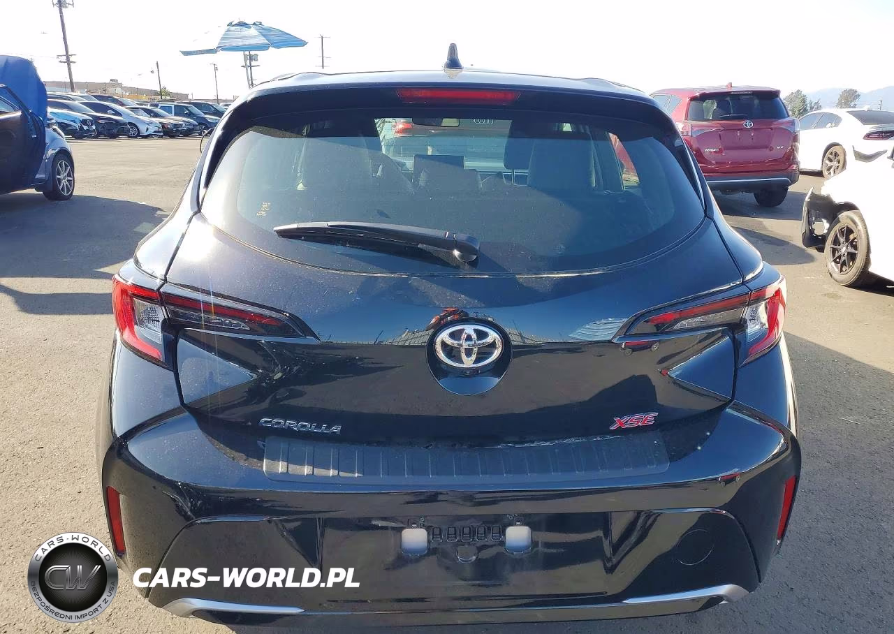 2024 Toyota Corolla Xse VIN:JTNC4MBE2R3229840 - 6