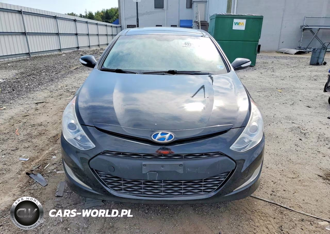 2013 Hyundai Sonata Hybrid VIN:KMHEC4A43DA050702 - 5