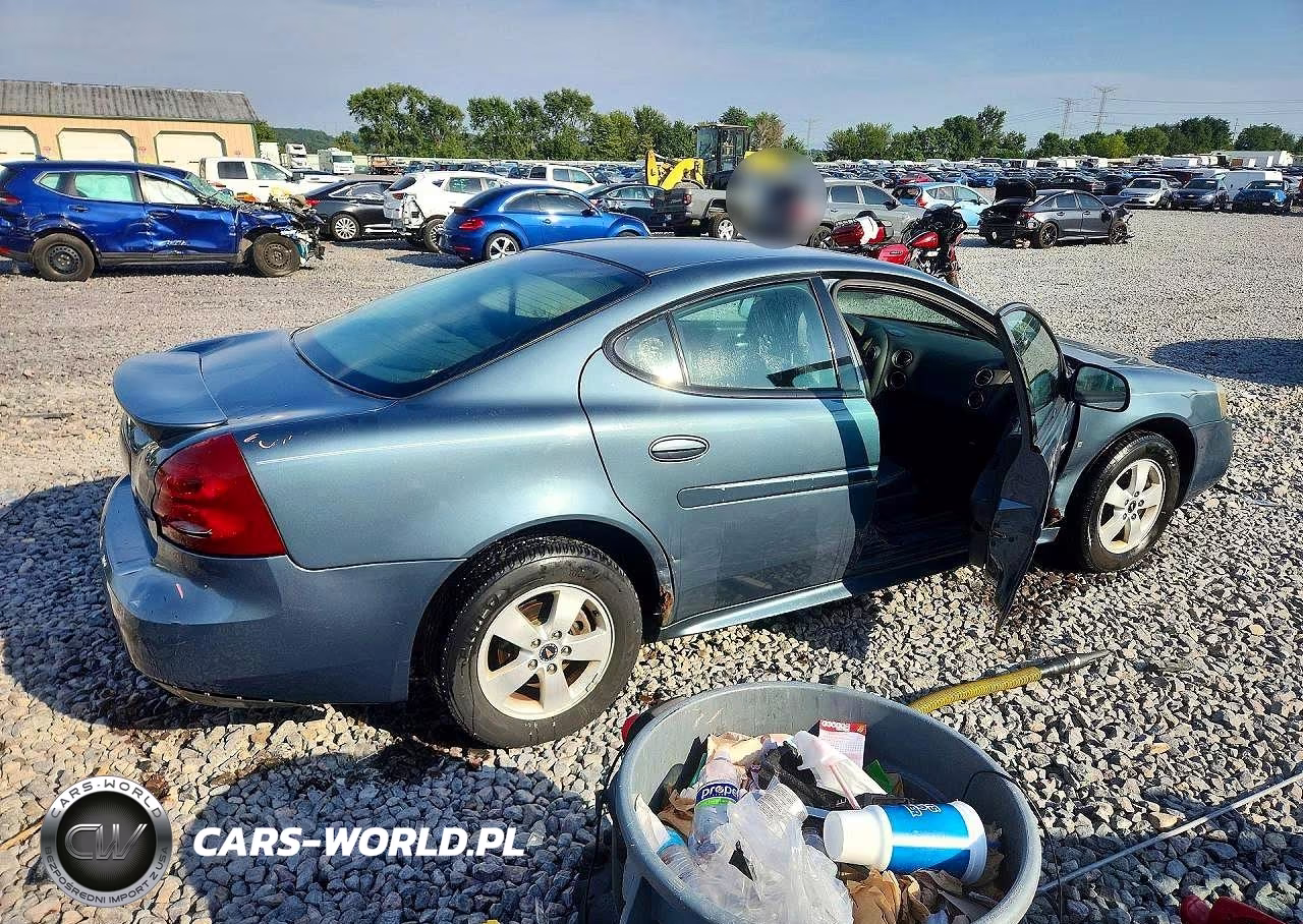 2006 Pontiac Grand Prix VIN:2G2WP552761268638 - 3