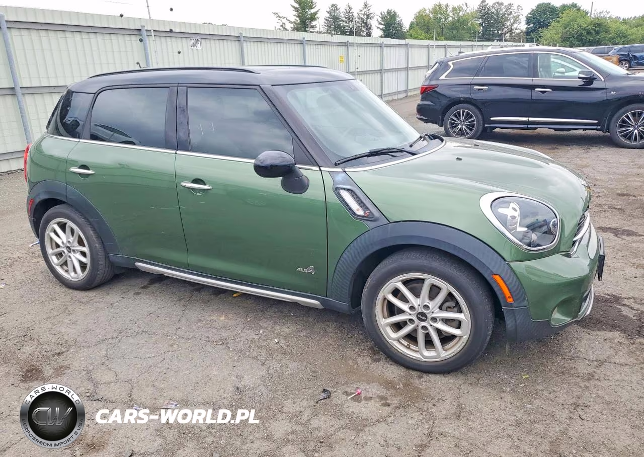 2015 Mini Cooper S Countryman VIN:WMWZC5C58FWP44340 - 4