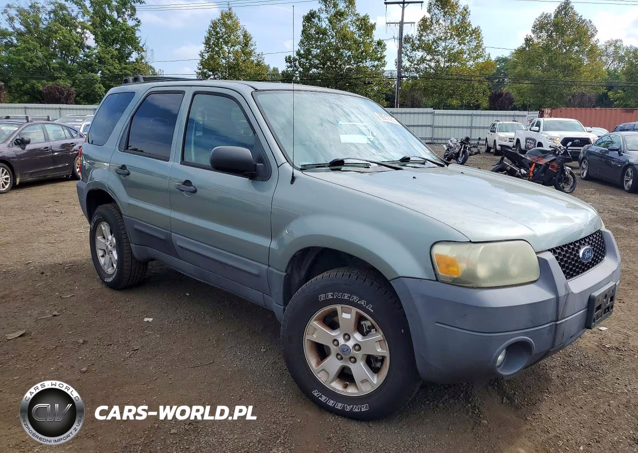 2007 Ford Escape Xlt VIN:1FMYU93127KA30174 - 4