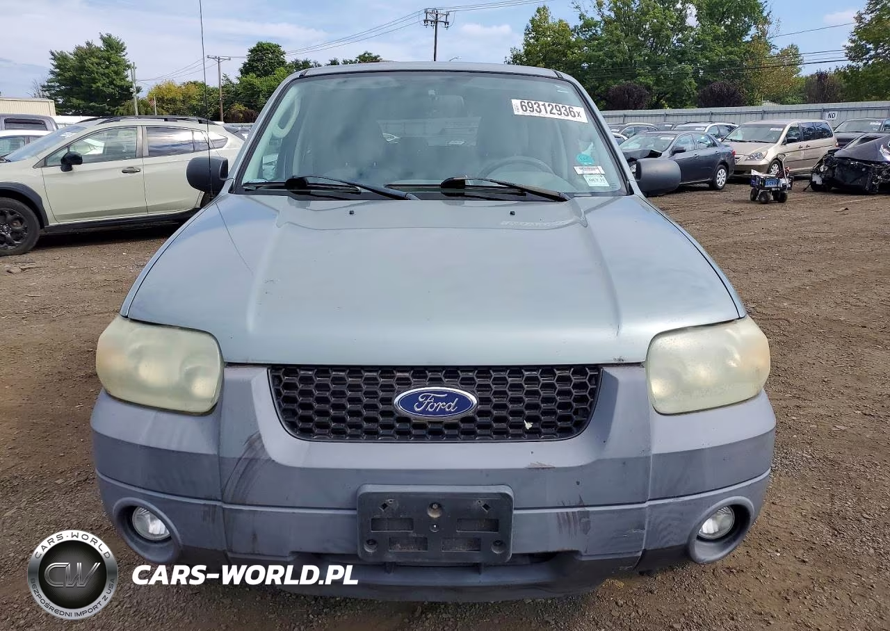 2007 Ford Escape Xlt VIN:1FMYU93127KA30174 - 5
