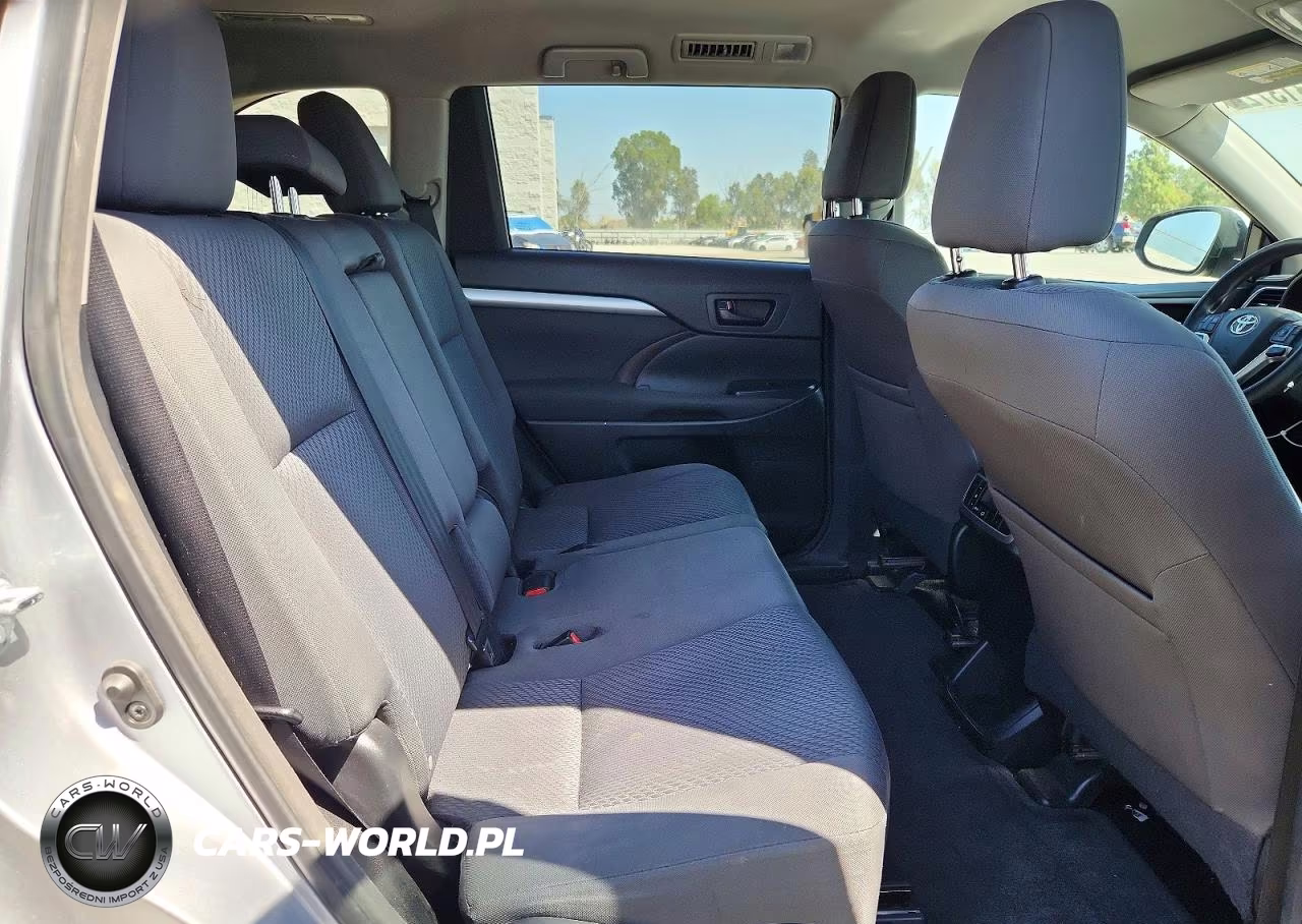 2015 Toyota Highlander Le VIN:5TDZARFH2FS013893 - 10