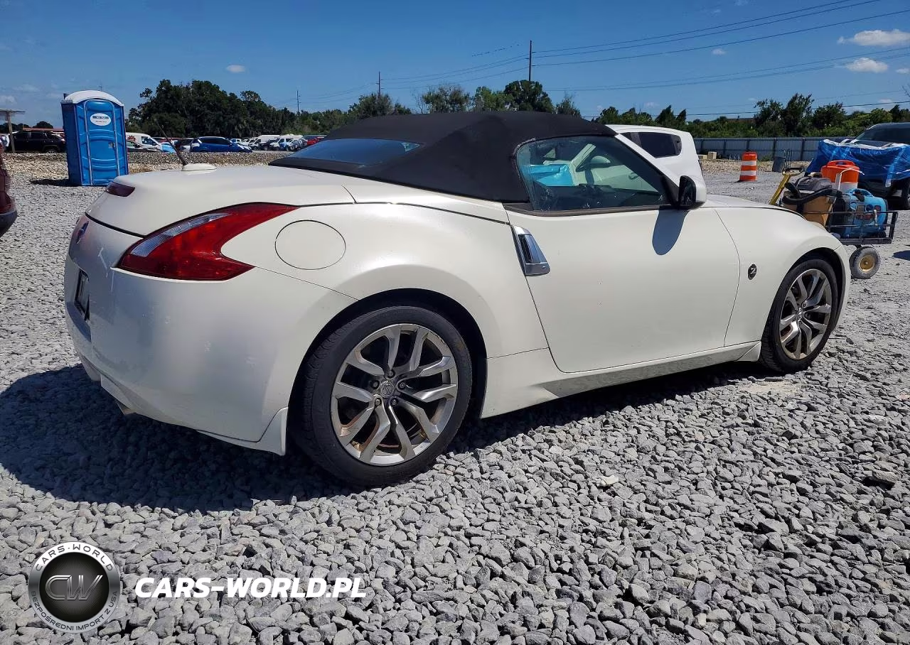2014 Nissan 370Z Roadster Touring VIN:JN1AZ4FH9EM620931 - 3