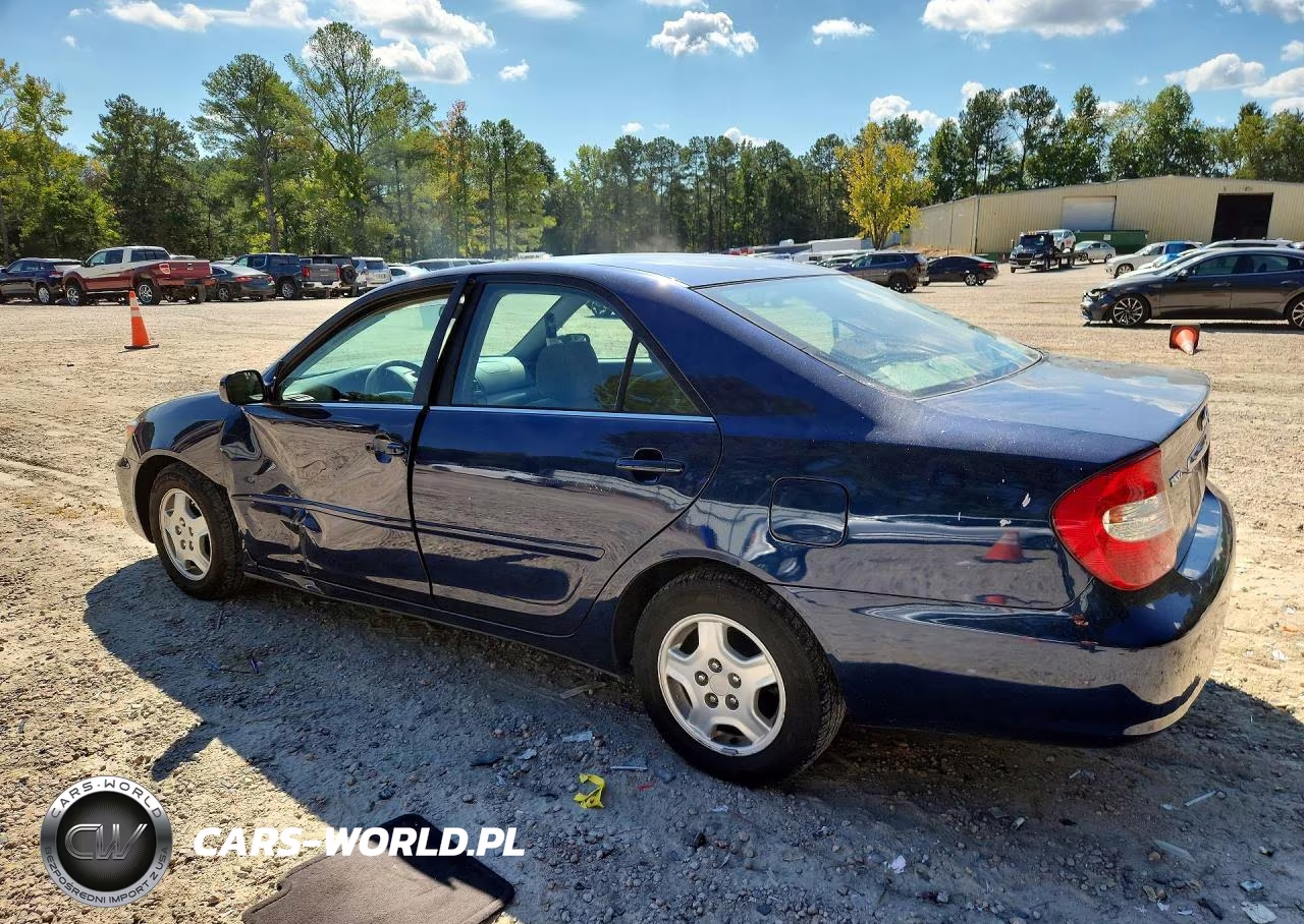 2002 Toyota Camry Le V6 VIN:4T1BF30K52U529235 - 2