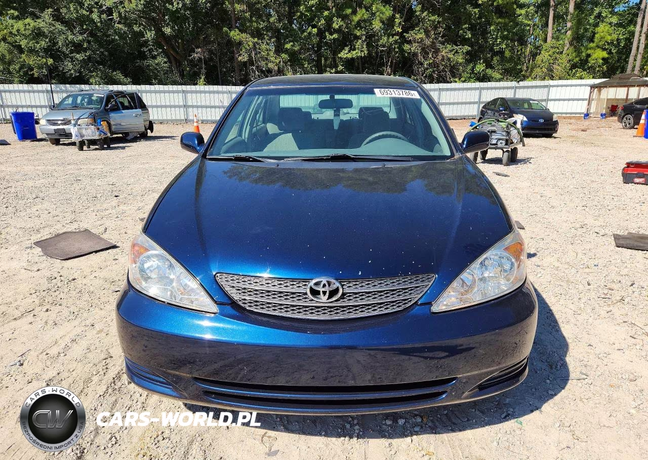 2002 Toyota Camry Le V6 VIN:4T1BF30K52U529235 - 5