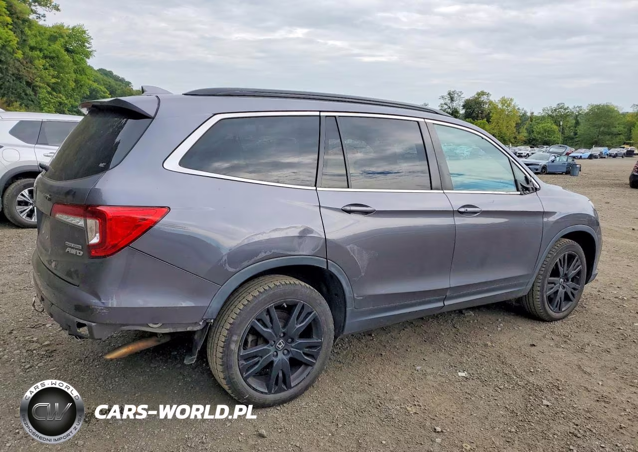 2021 Honda Pilot Se VIN:5FNYF6H21MB067210 - 3