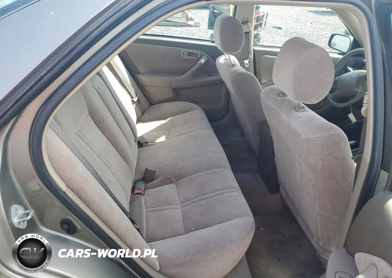 1997 Toyota Camry Le VIN:4T1BG22K1VU179076 - 10