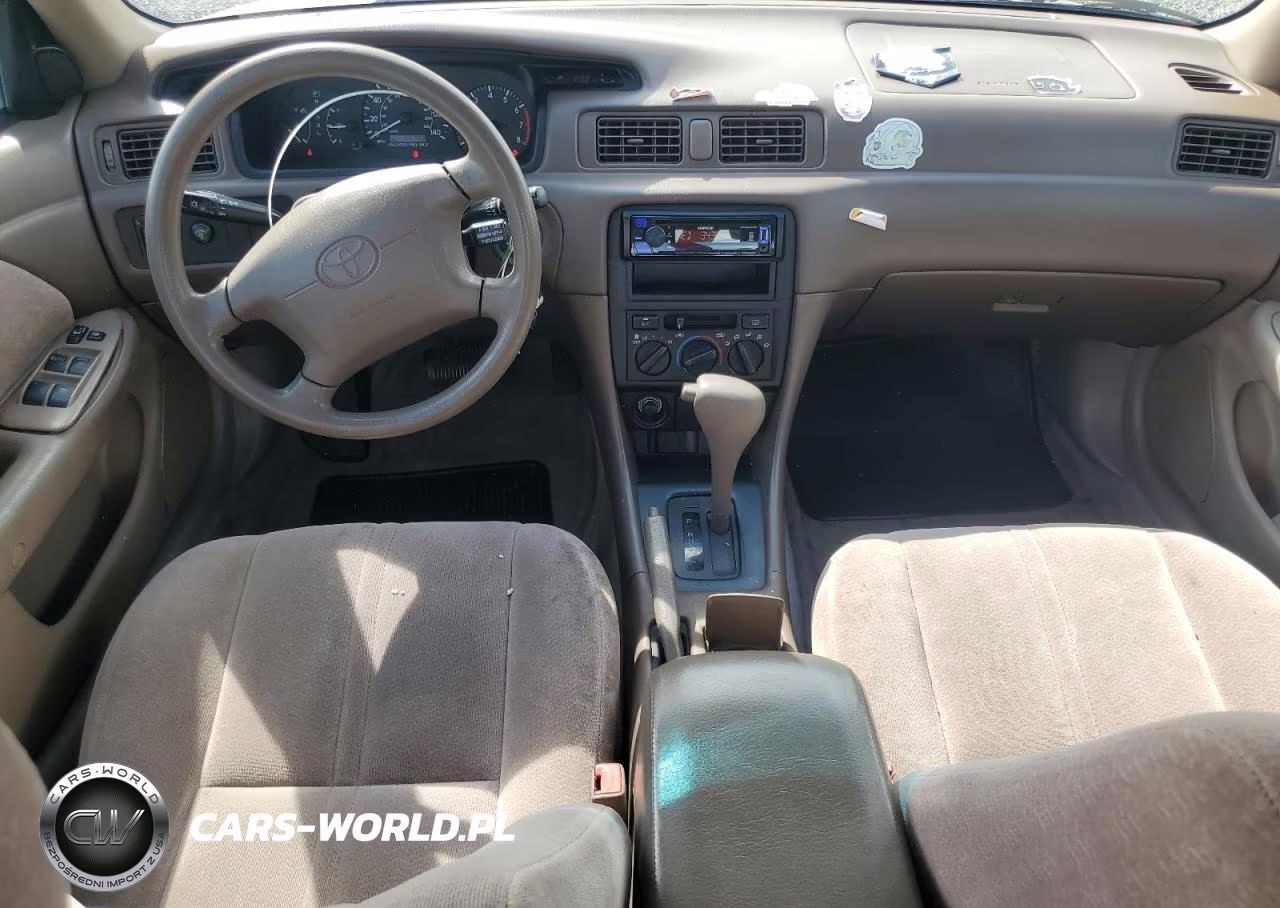1997 Toyota Camry Le VIN:4T1BG22K1VU179076 - 8