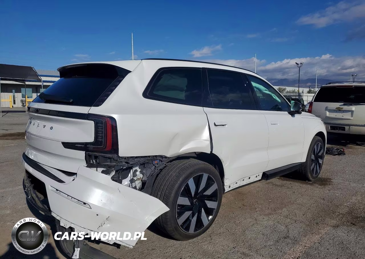 2025 Volvo Ex90 Plus VIN:7JDE23VK8SG020381 - 3