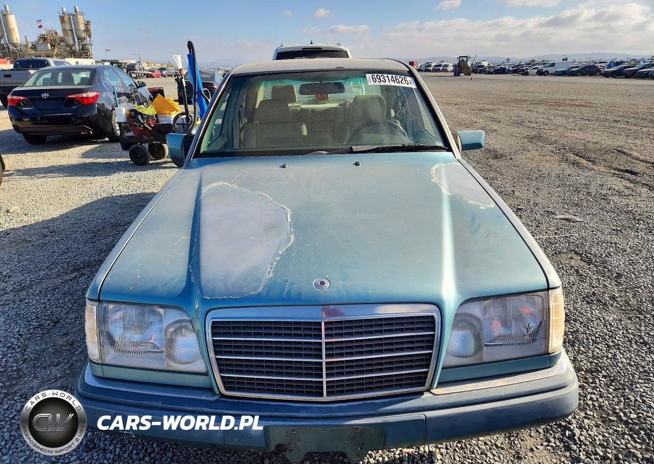 1994 Mercedes-Benz E 320 VIN:WDBEA32E3RC128823 - 5