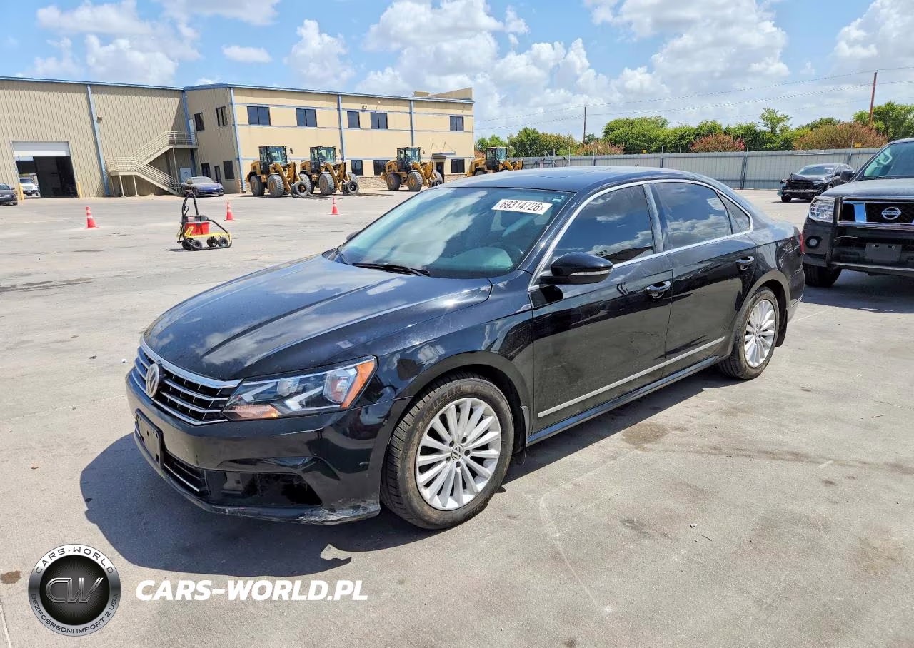 2016 Volkswagen Passat Se VIN:1VWBT7A3XGC066711 - 1