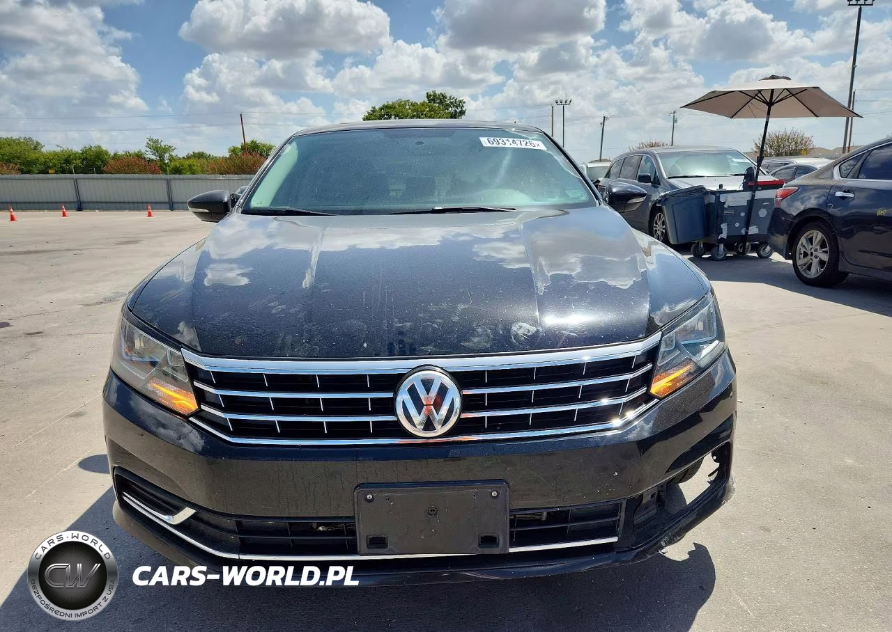 2016 Volkswagen Passat Se VIN:1VWBT7A3XGC066711 - 5