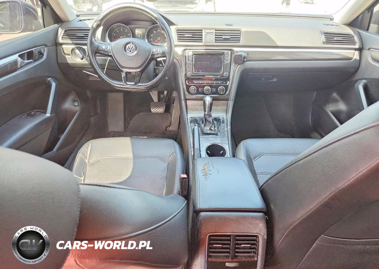 2016 Volkswagen Passat Se VIN:1VWBT7A3XGC066711 - 8