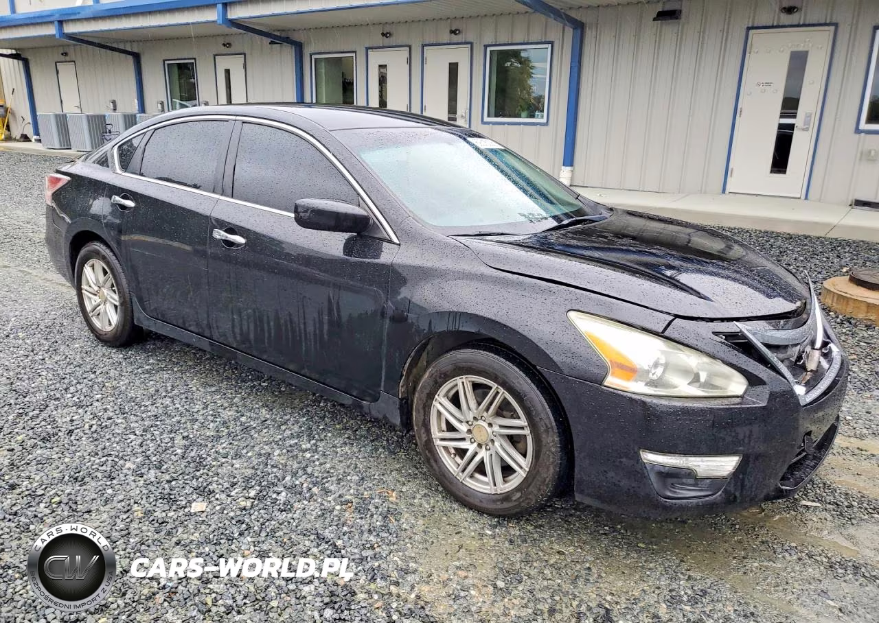 2014 Nissan Altima 2.5 S VIN:1N4AL3AP1EC166046 - 4