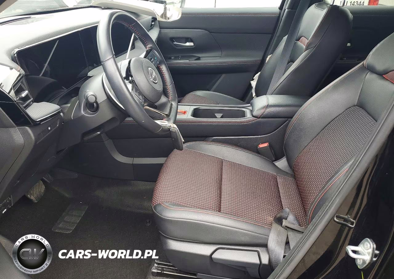 2025 Nissan Kicks Sr VIN:3N8AP6DB5SL338373 - 7