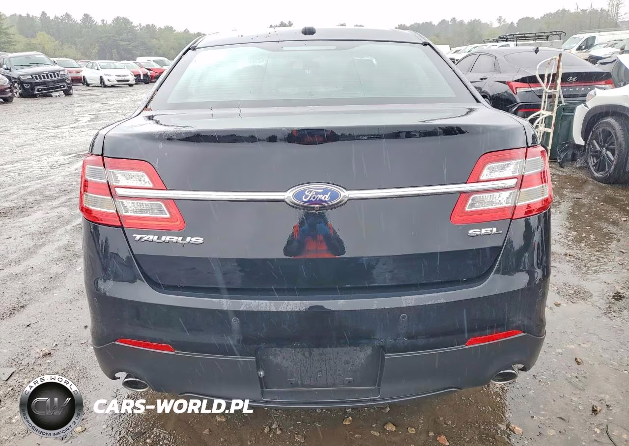 2018 Ford Taurus Sel VIN:1FAHP2E88JG103822 - 6