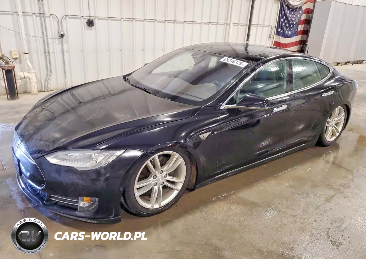 2015 Tesla Model S 85D