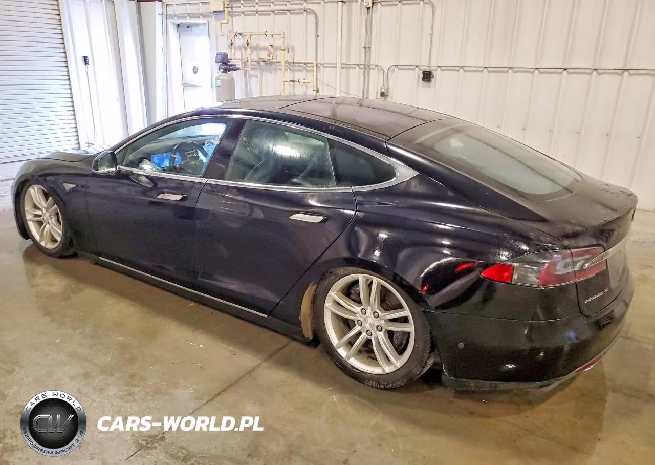 2015 Tesla Model S 85D VIN:5YJSA1H24FF086859 - 2