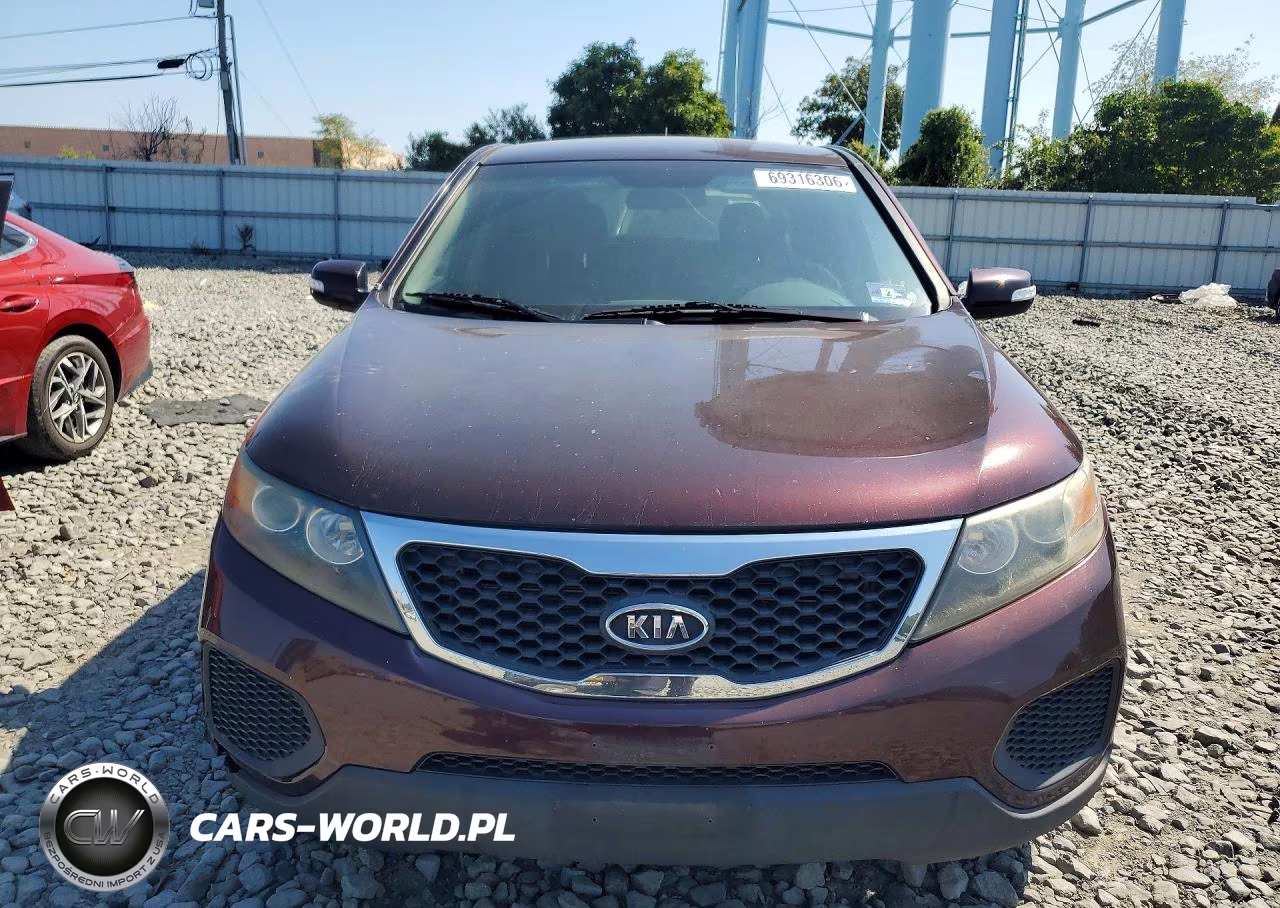 2012 Kia Sorento Lx VIN:5XYKTCA62CG295279 - 5