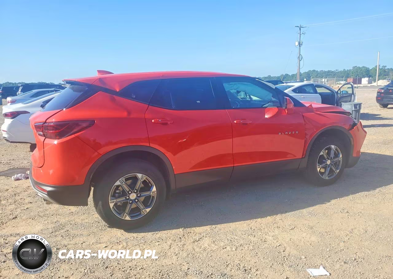 2026 Chevrolet Blazer 2Lt VIN:3GNKBCR49TS150333 - 3
