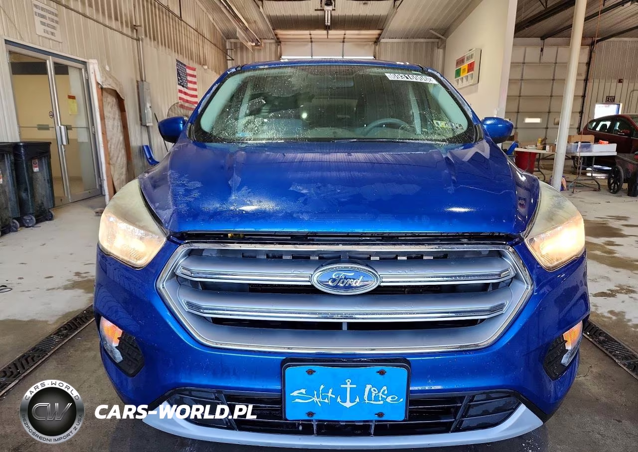 2017 Ford Escape Se VIN:1FMCU9GD4HUC58939 - 5