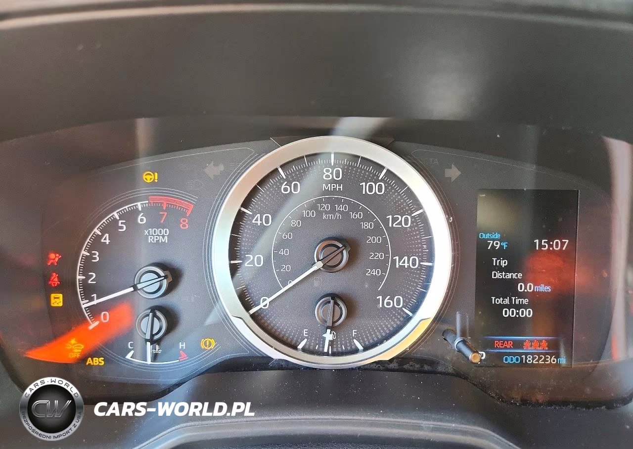 2021 Toyota Corolla Le VIN:5YFEPMAE8MP218427 - 9