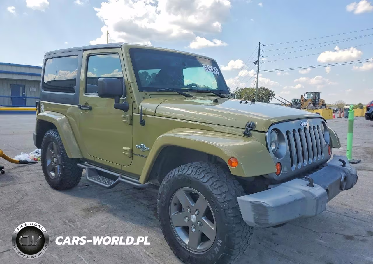 2013 Jeep Wrangler Sport VIN:1C4AJWAGXDL564856 - 4