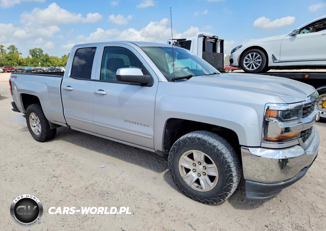 2018 Chevrolet Silverado K1500 Lt VIN:1GCVKREH6JZ294424 - 4