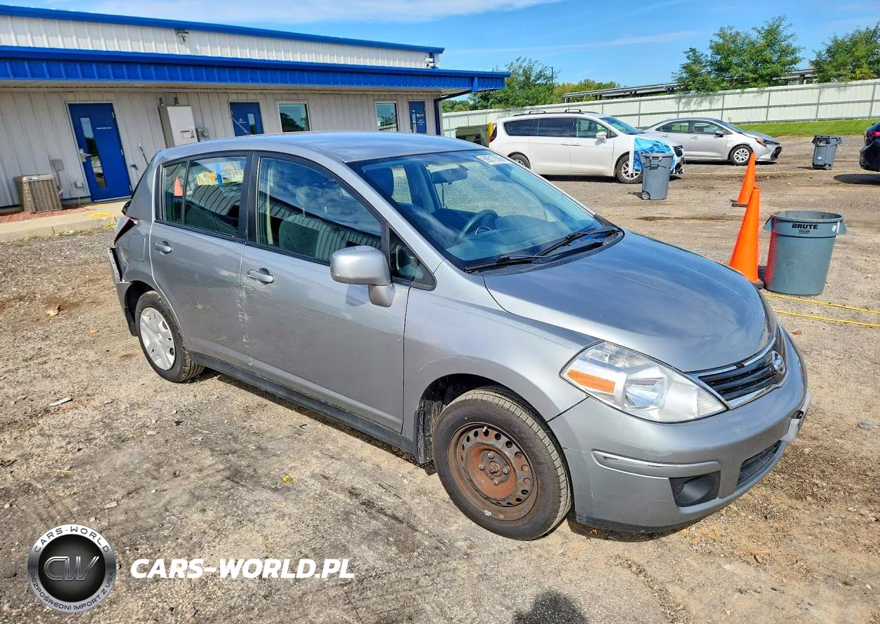 2010 Nissan Versa 1.8 S VIN:3N1BC1CPXAL467044 - 4
