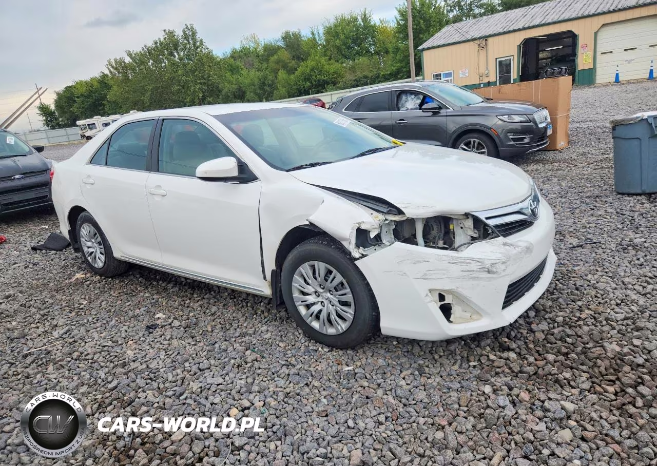 2013 Toyota Camry Le VIN:4T4BF1FK3DR303733 - 4