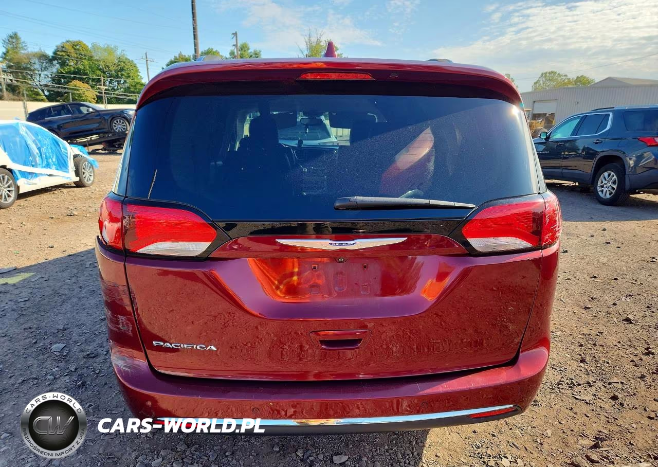 2019 Chrysler Pacifica Touring L VIN:2C4RC1BG9KR559926 - 6