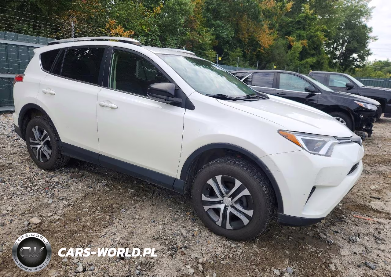 2016 Toyota Rav4 Le VIN:JTMBFREV4GJ076972 - 4