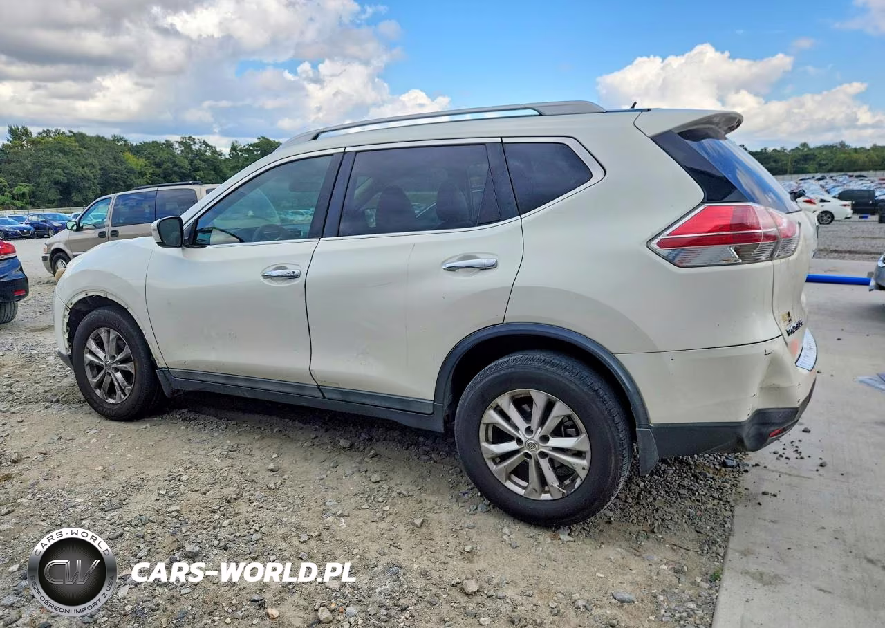 2015 Nissan Rogue Sv VIN:5N1AT2MT8FC773829 - 2