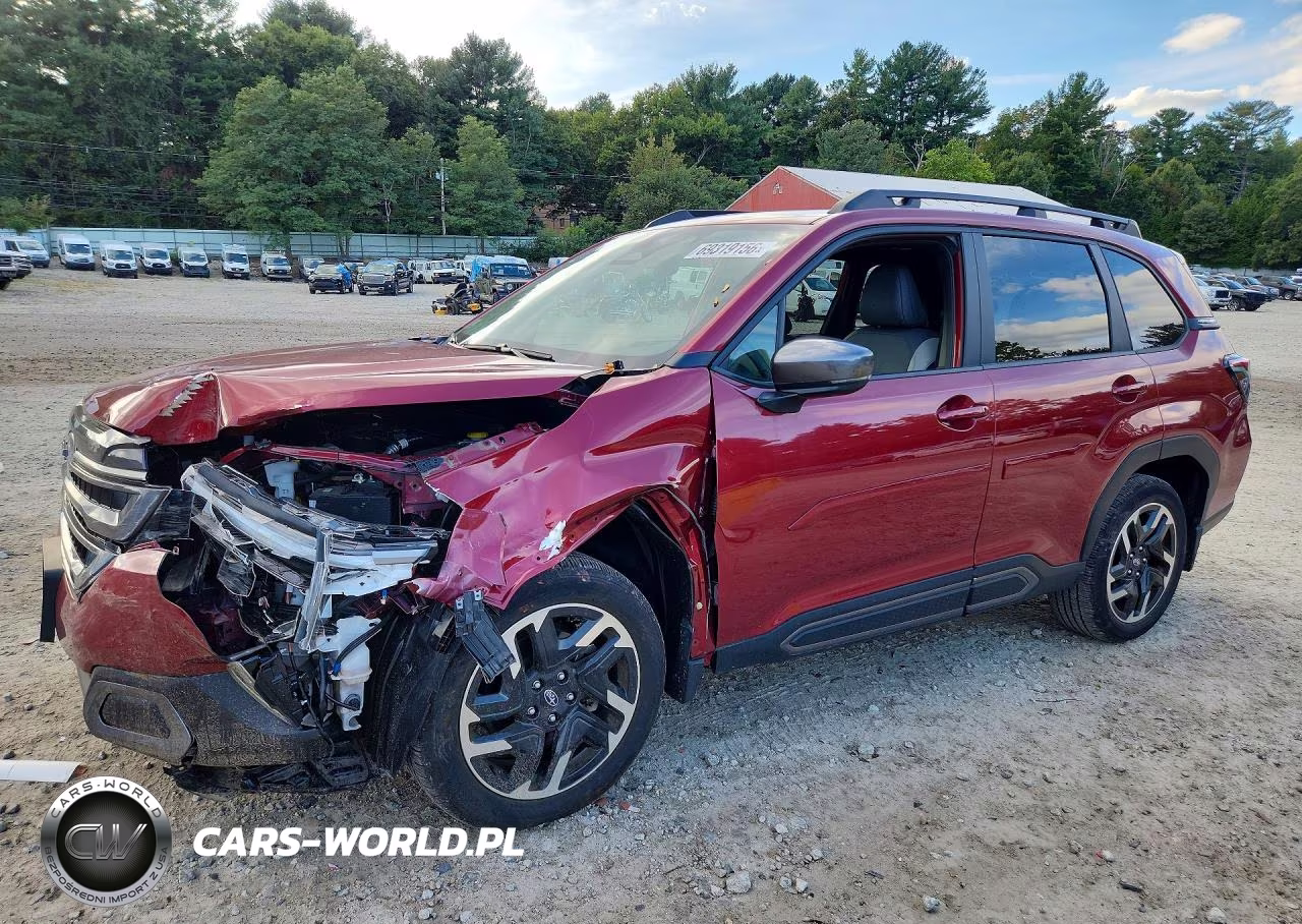 2025 Subaru Forester Limited – zdjęcie 1 z 13